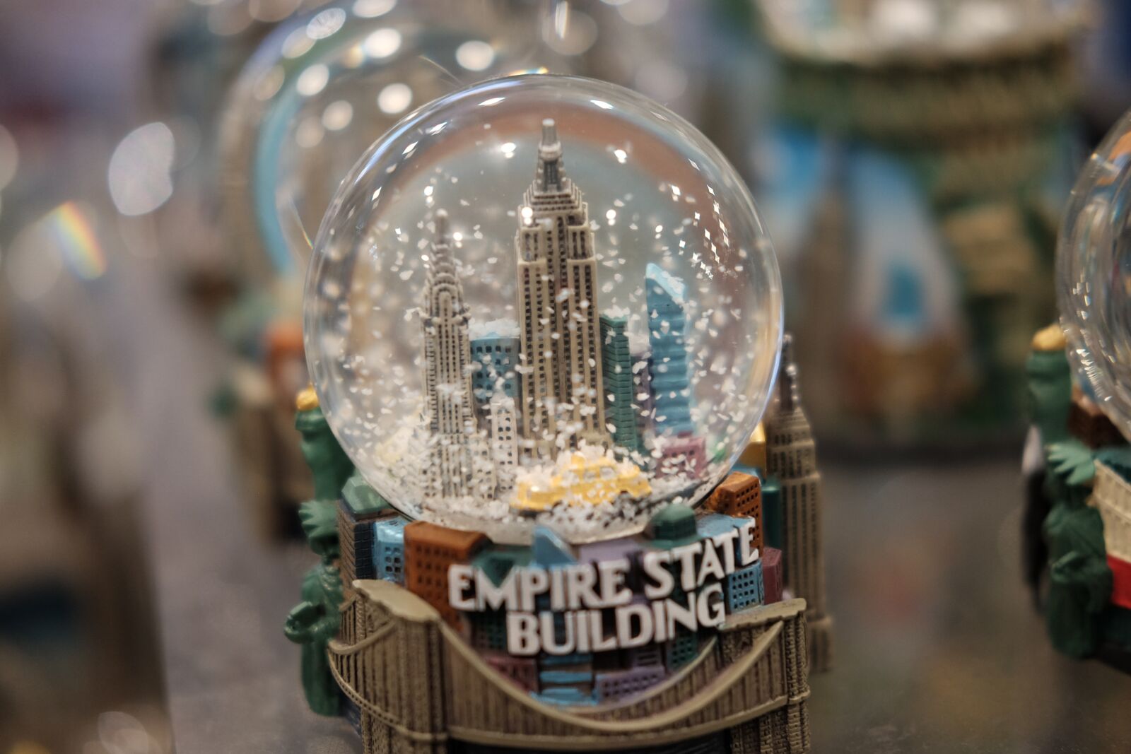 Fujifilm X-T1 + Fujifilm XF 35mm F2 R WR sample photo. The empire state building photography