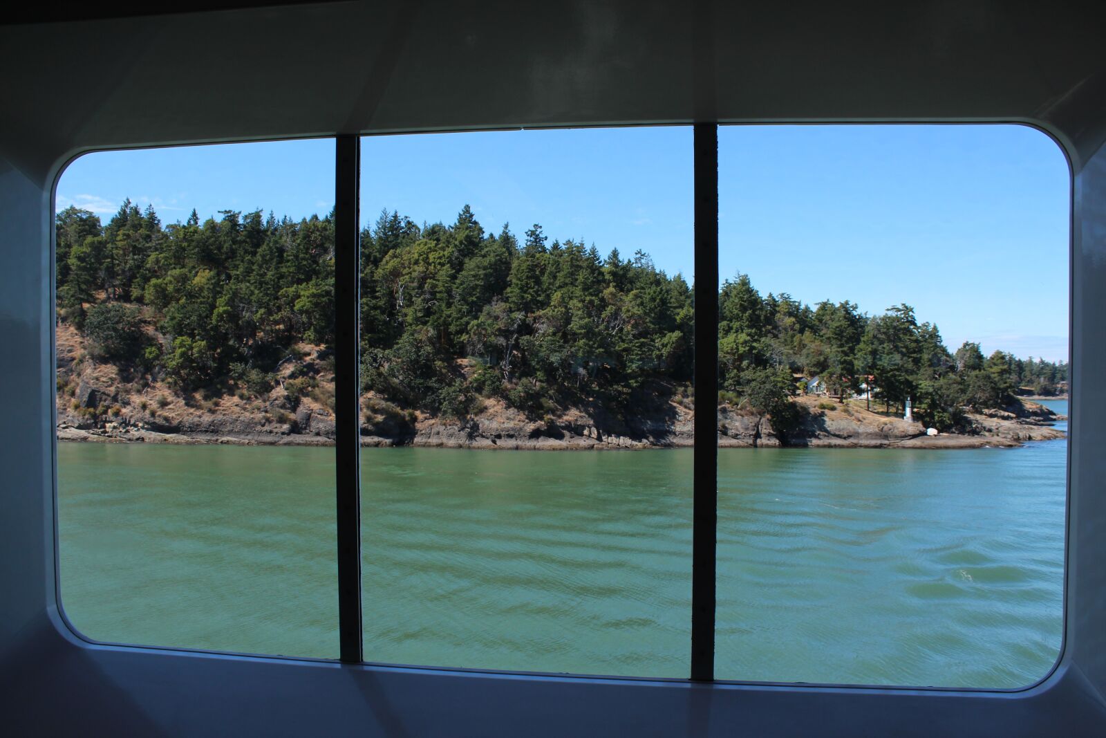 Canon EOS 650D (EOS Rebel T4i / EOS Kiss X6i) sample photo. Lake, forest on the photography
