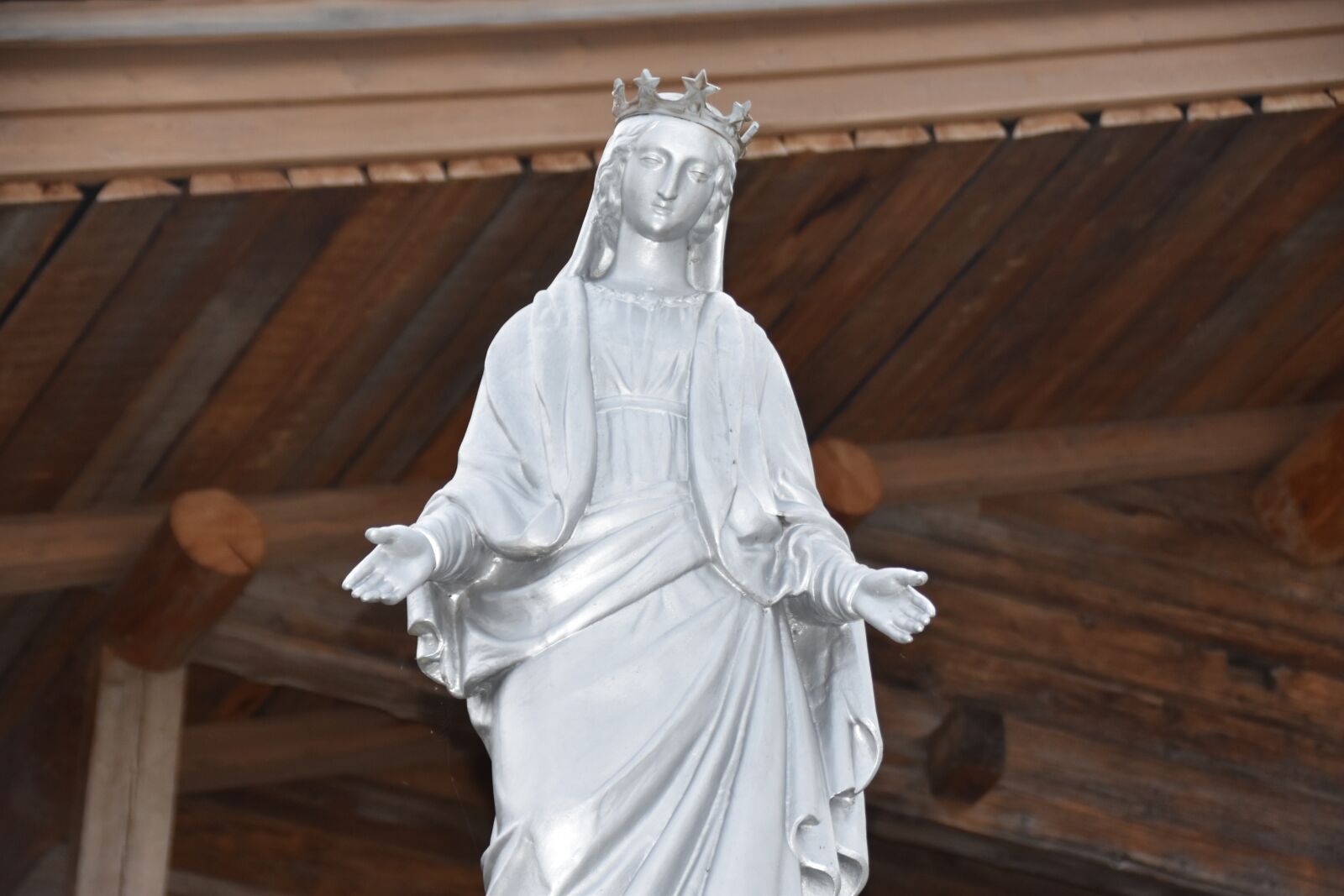 Nikon D5600 sample photo. Statue, mary, holy virgin photography