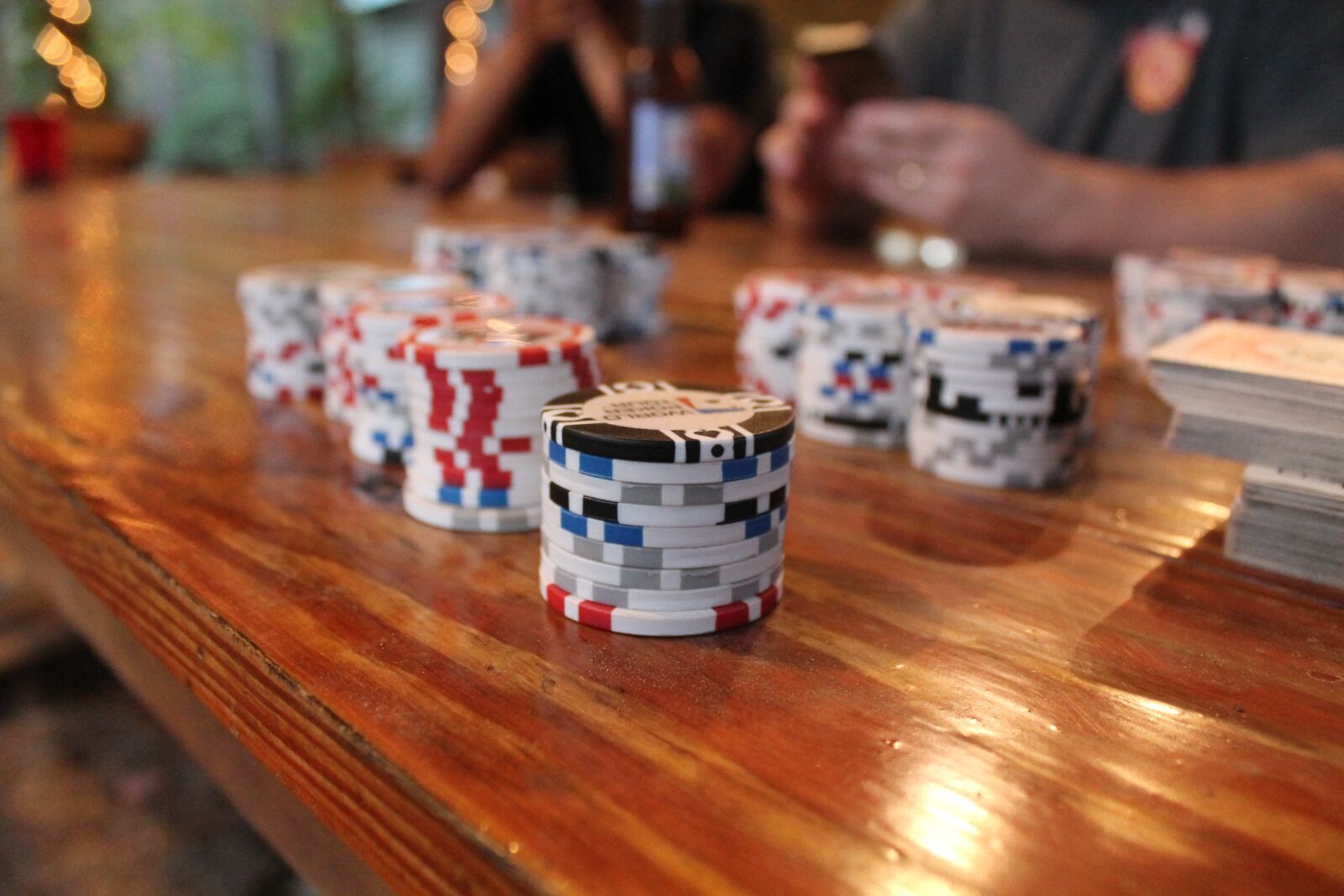 Canon EOS 1100D (EOS Rebel T3 / EOS Kiss X50) sample photo. Poker, poker chips, cards photography