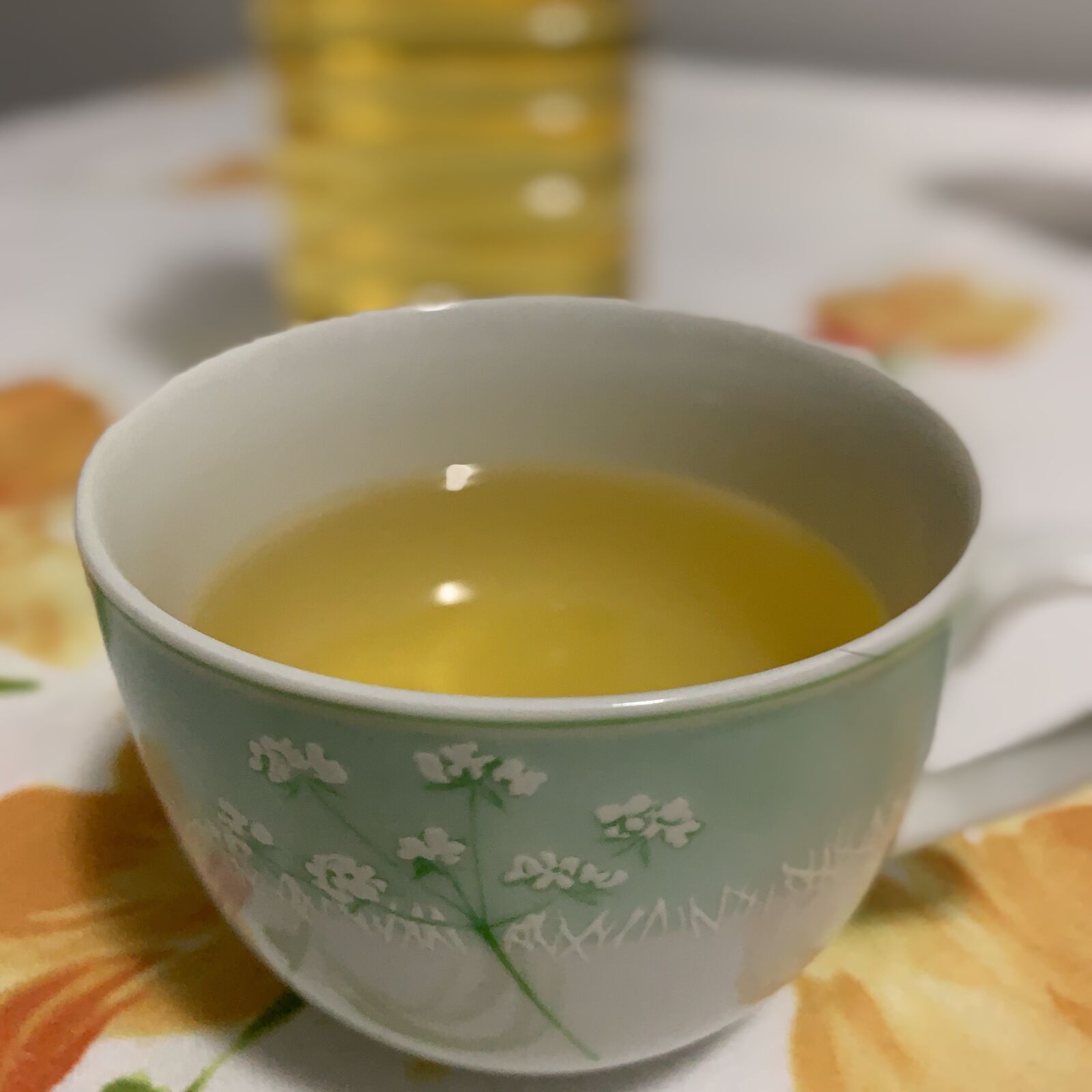 Apple iPhone XR sample photo. Oil, cup, recipe photography
