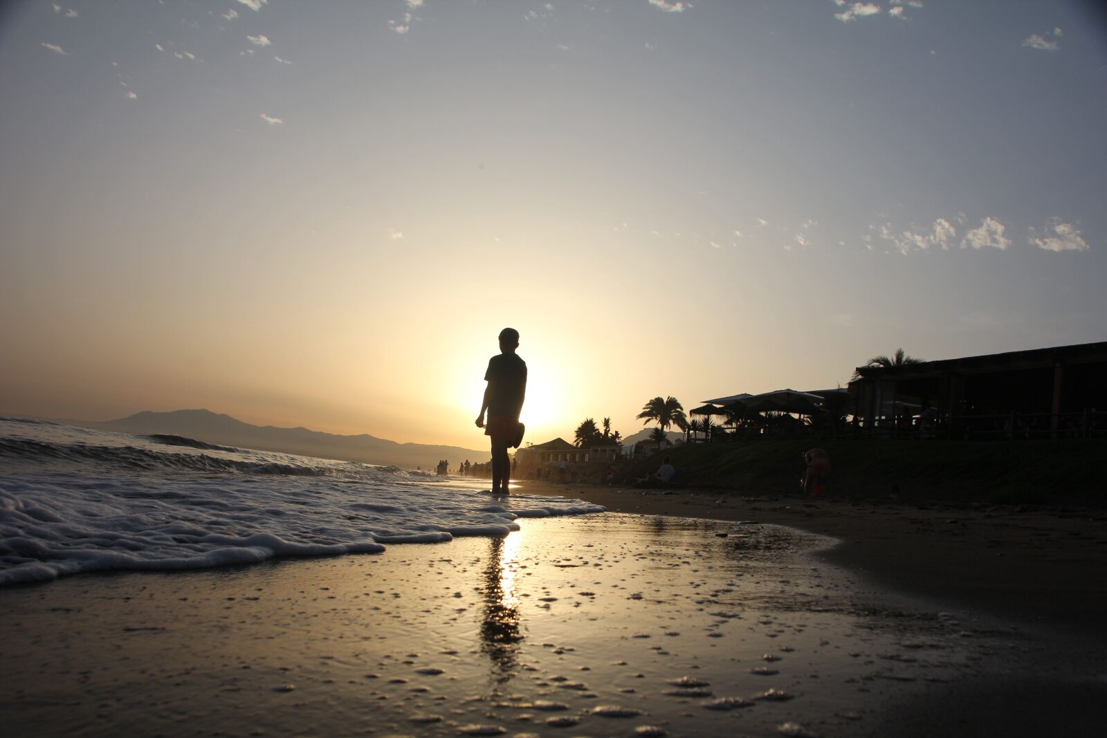 Canon EOS 60D sample photo. Sunset, beach, person photography