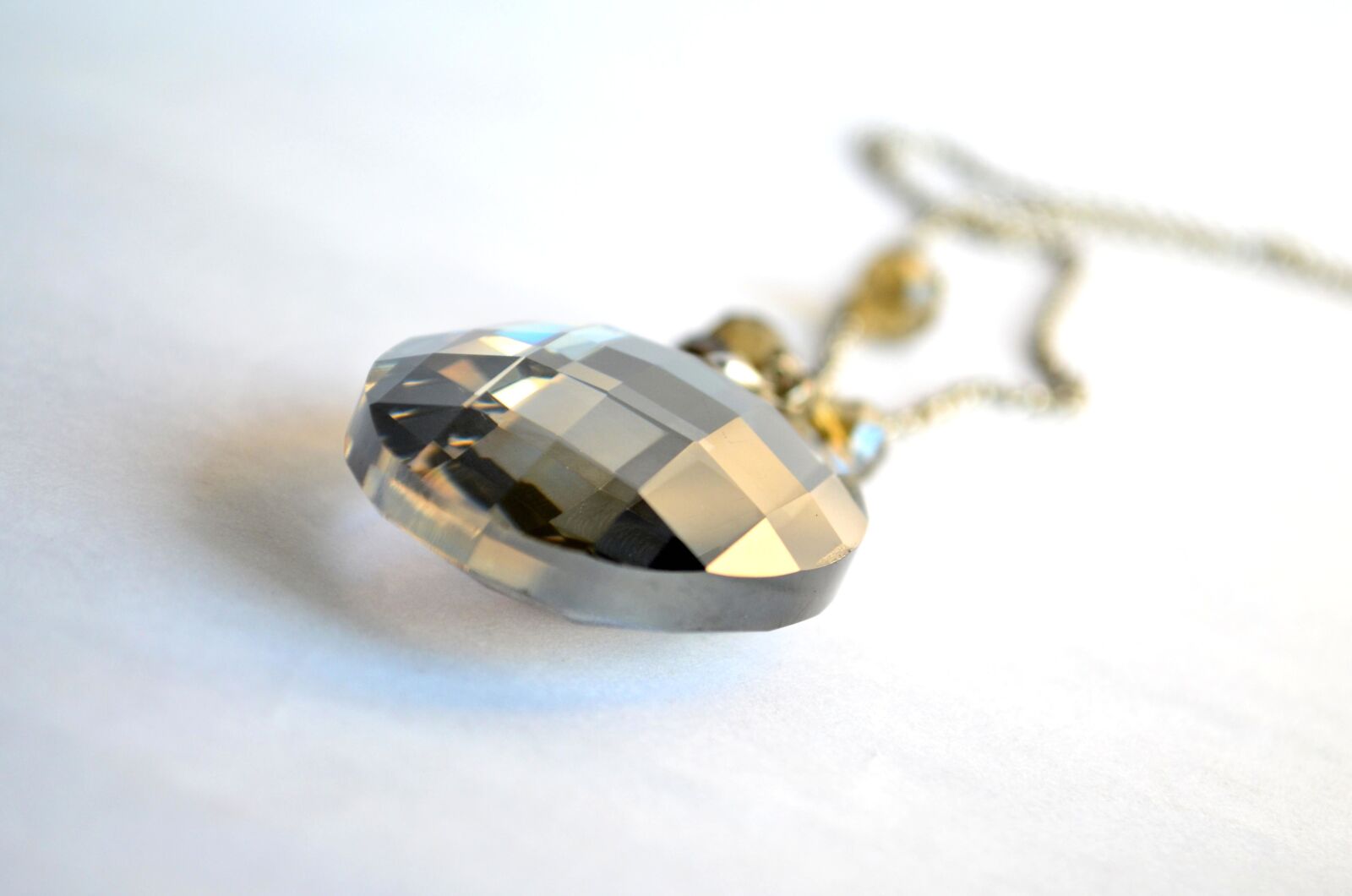 Nikon D5100 sample photo. Pendant, necklace, ring, jewelry photography