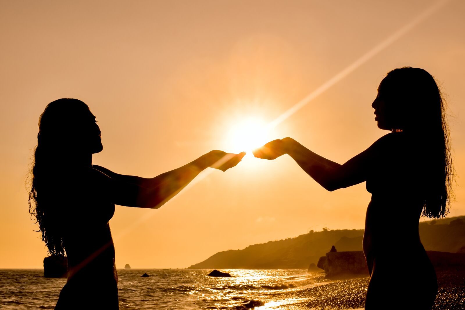 Nikon D3300 sample photo. Girls, sunset, light photography