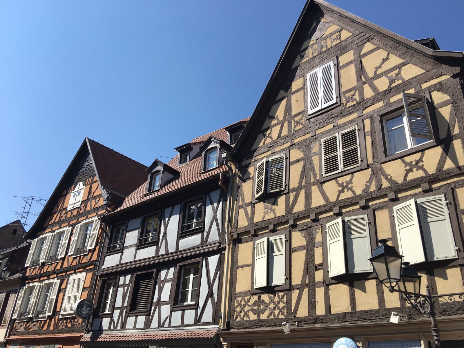 Apple iPhone 6s Plus sample photo. Facade, house, alsace photography