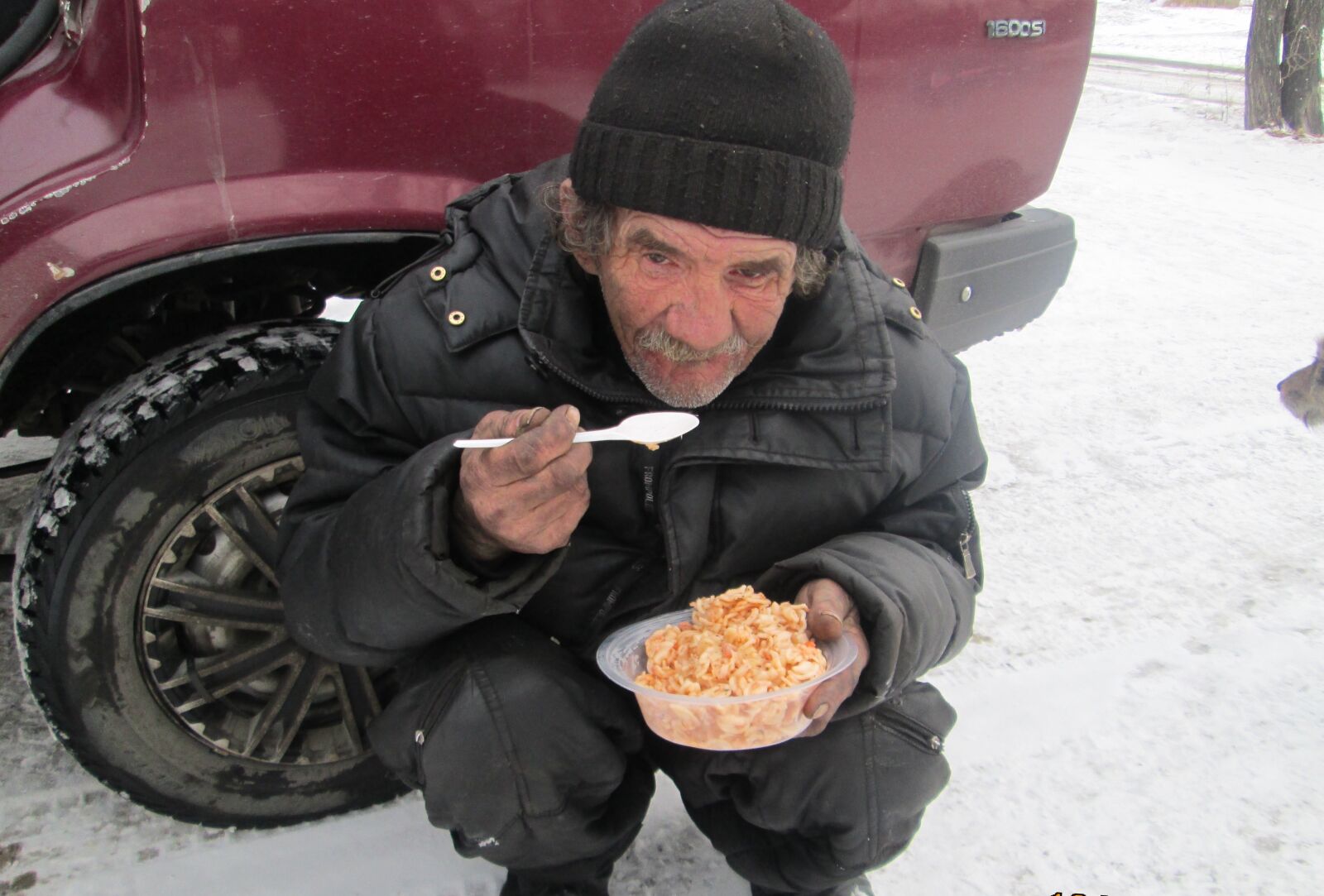 Canon PowerShot A2300 sample photo. Homeless, hunger, begging photography