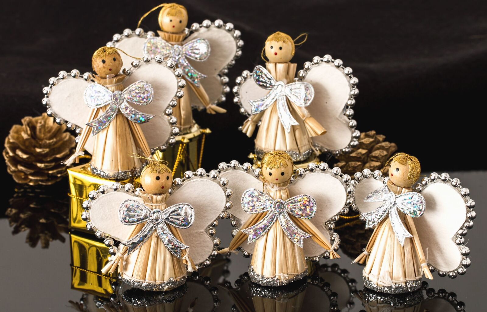Canon EOS 70D sample photo. Art, doll, dress, toy photography