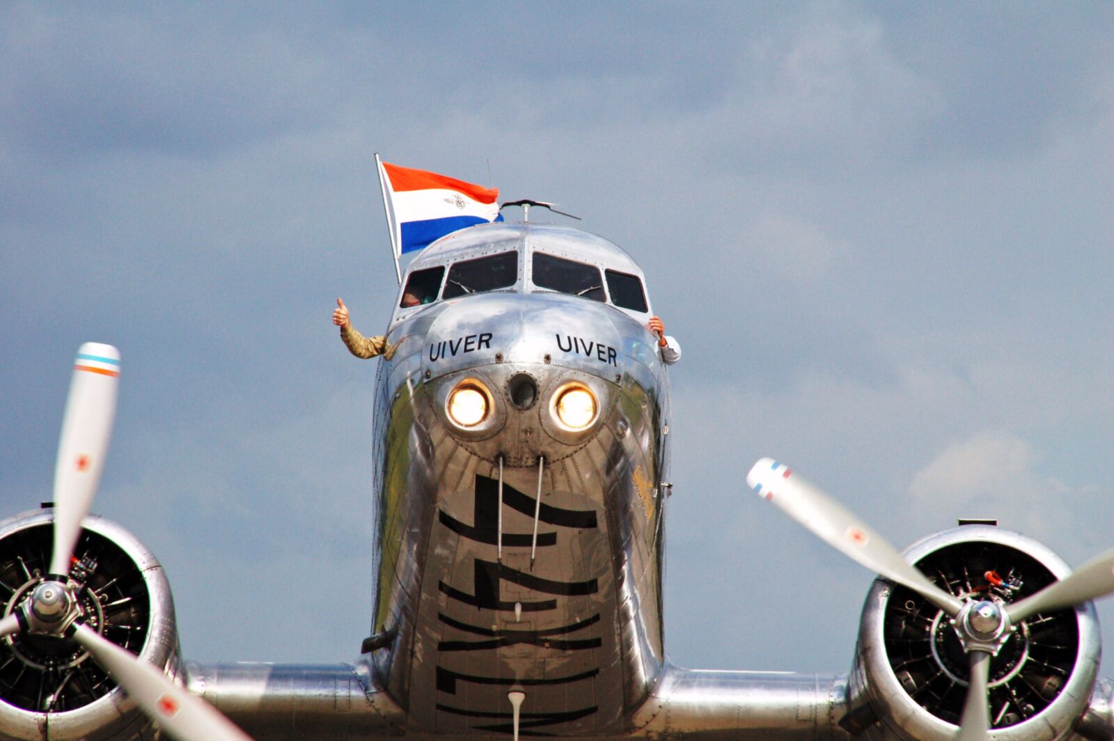 Nikon D50 sample photo. Plane, transport, travel photography
