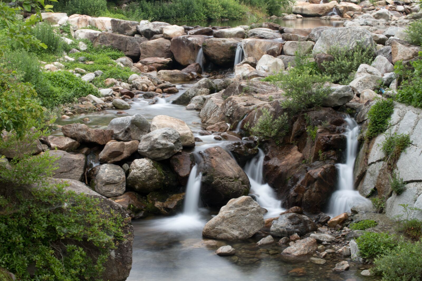 Canon EOS 6D Mark II sample photo. Water, valley, landscape photography