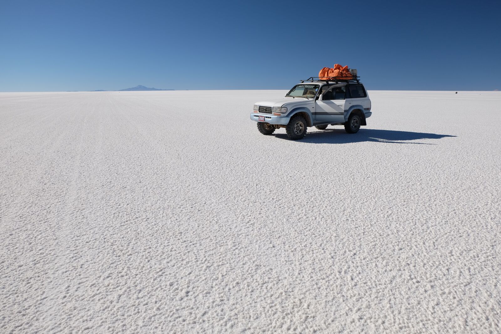 Fujifilm XC 16-50mm F3.5-5.6 OIS II sample photo. Jeep, uyuni, salar photography