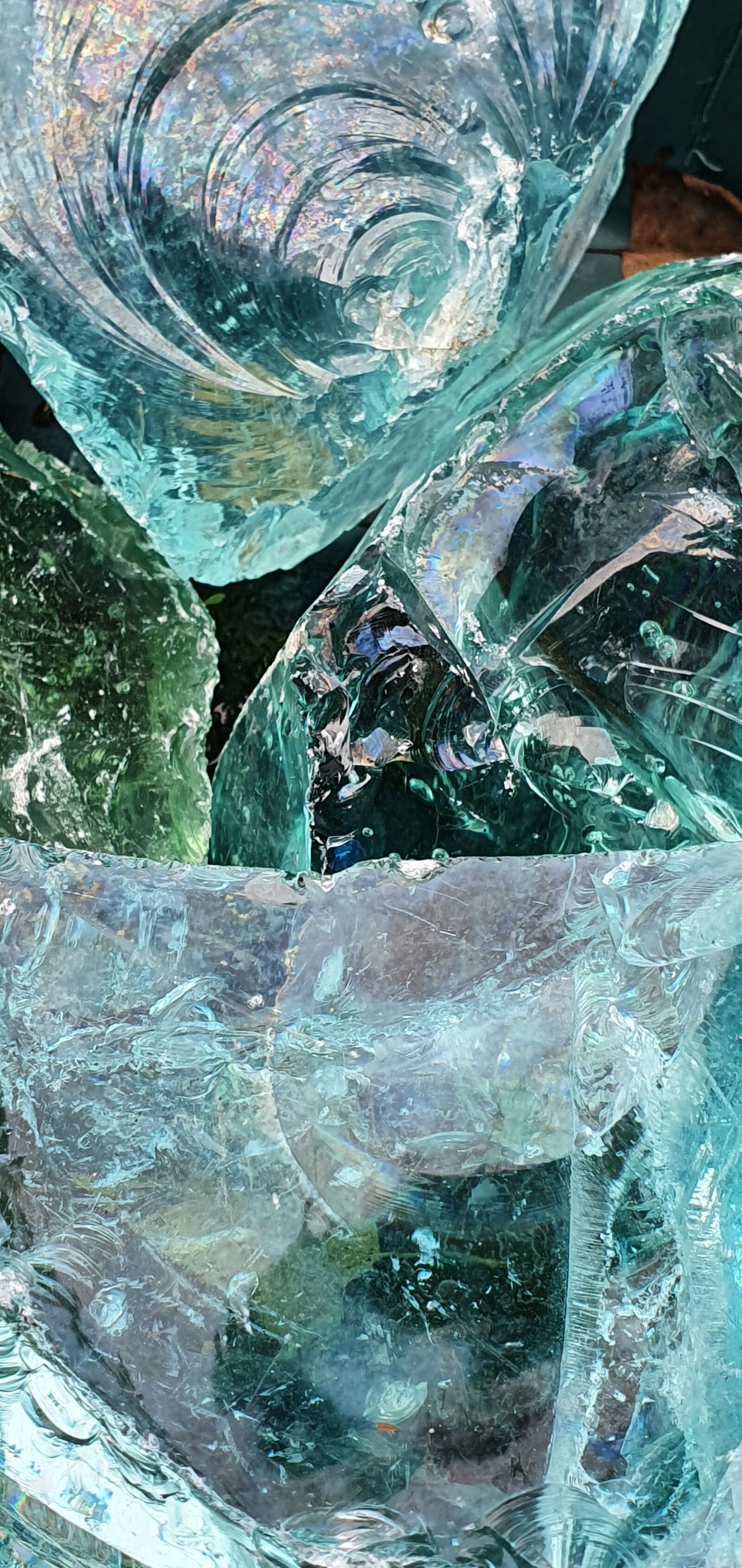 Samsung SM-G975F sample photo. Glass, close up, stone photography