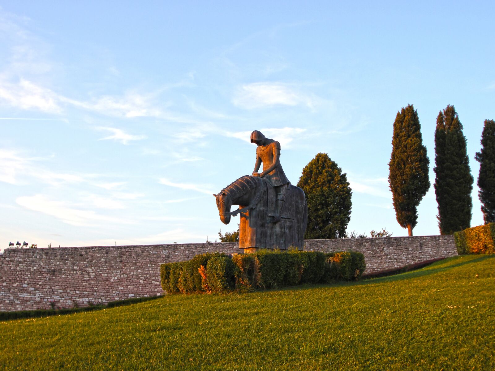 Canon EOS 550D (EOS Rebel T2i / EOS Kiss X4) sample photo. Assisi, umbria, st francis photography