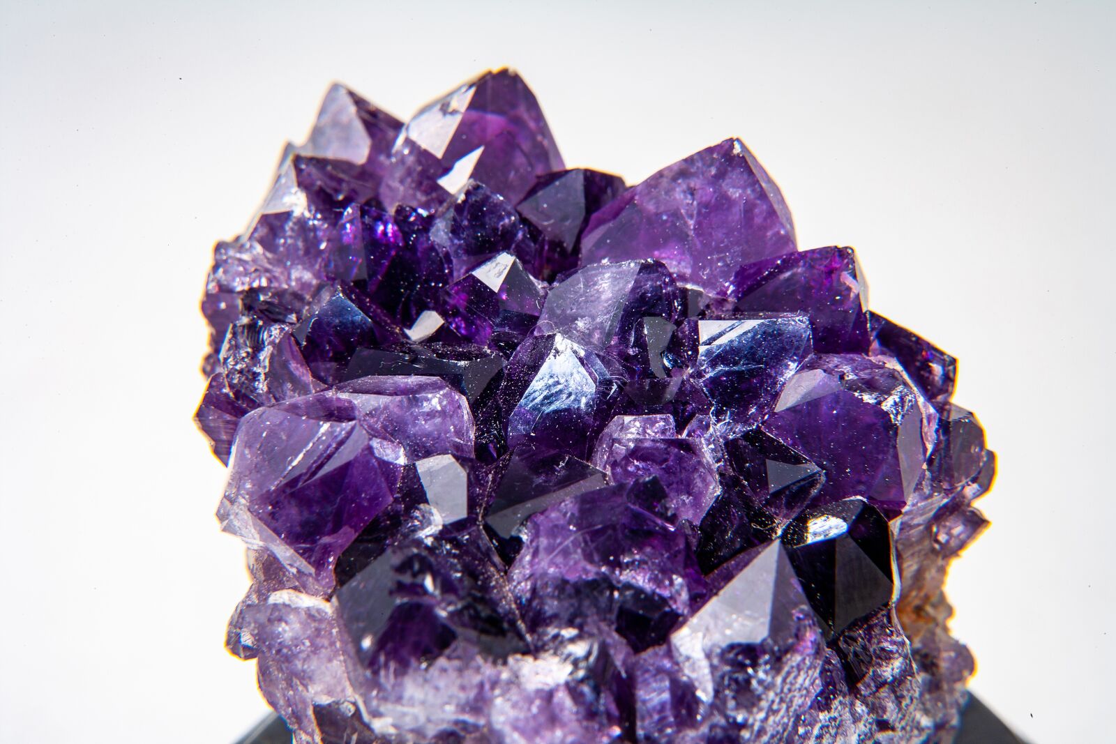 Canon EOS-1Ds Mark II sample photo. Natural stone, amethyst, gem photography