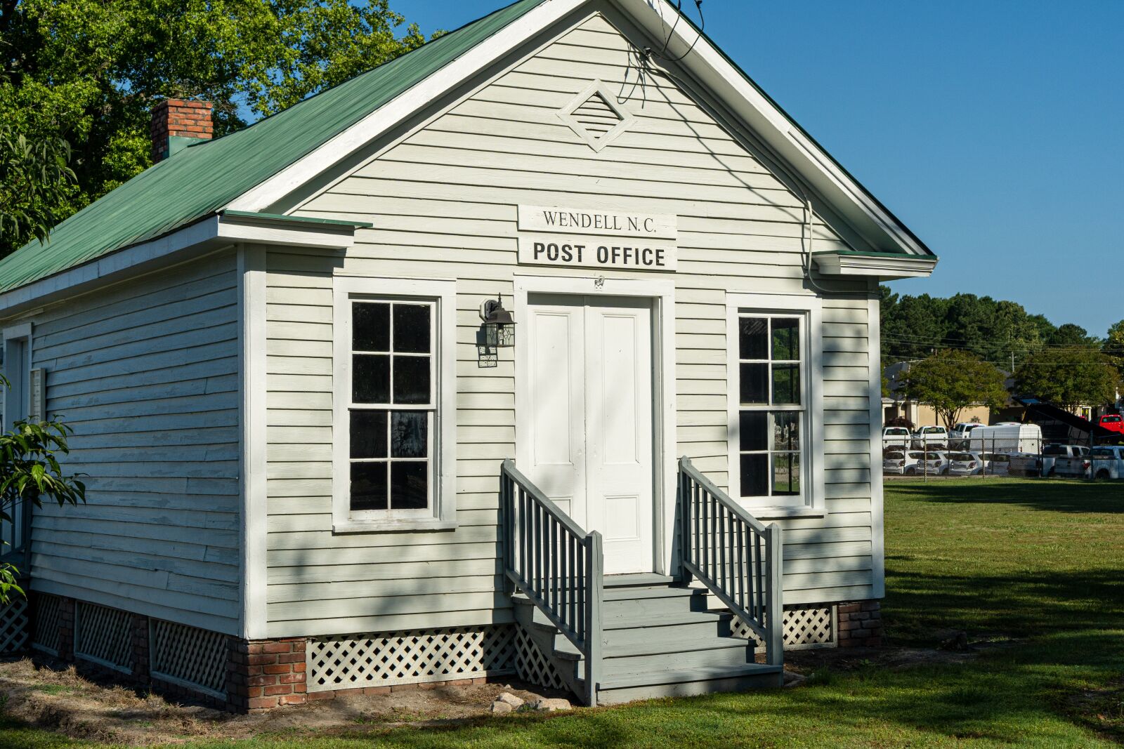 Sony E 35mm F1.8 OSS sample photo. Wendell post office, old photography