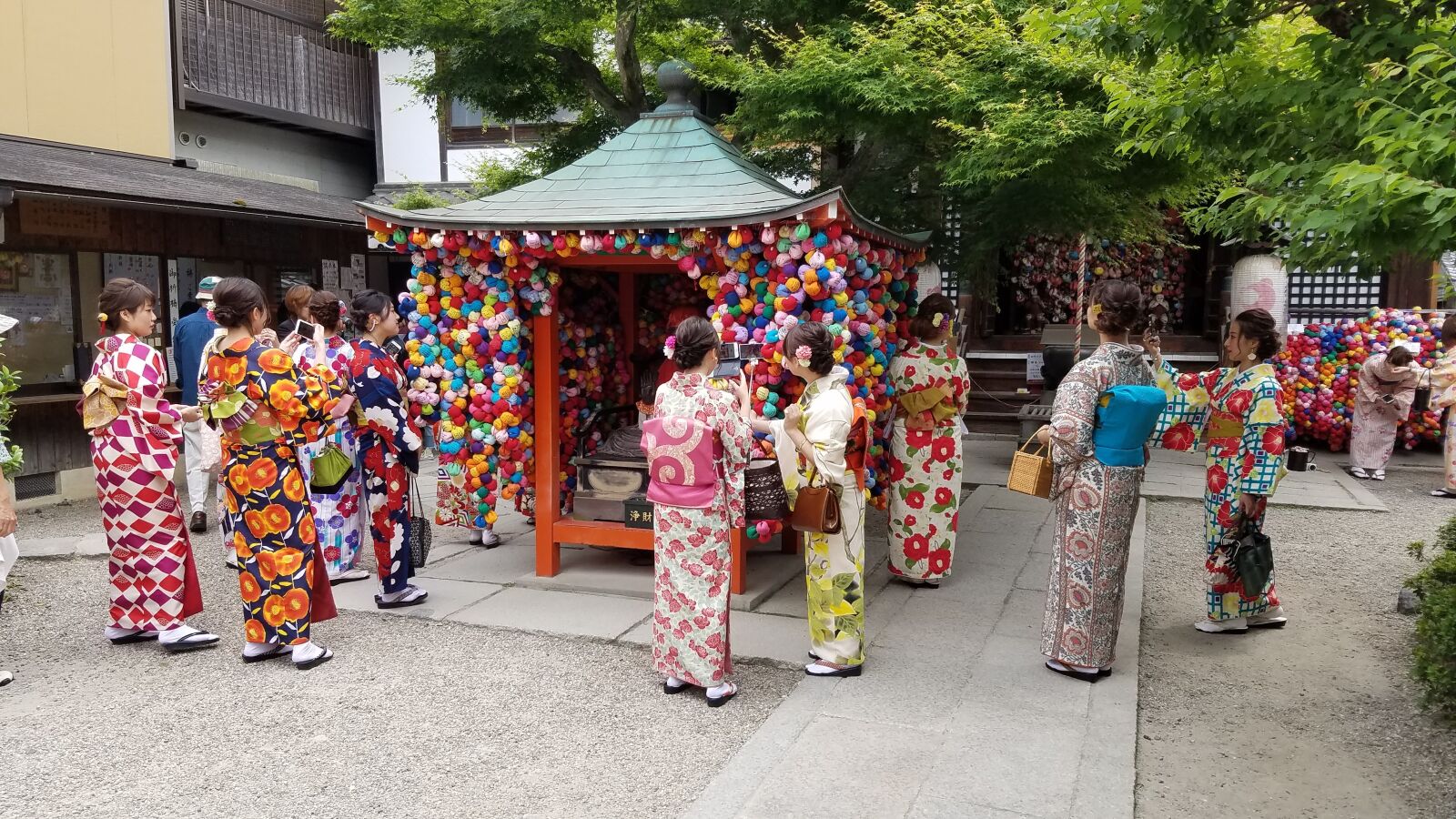 Samsung Galaxy S7 Edge sample photo. Japanese, cultural, women photography
