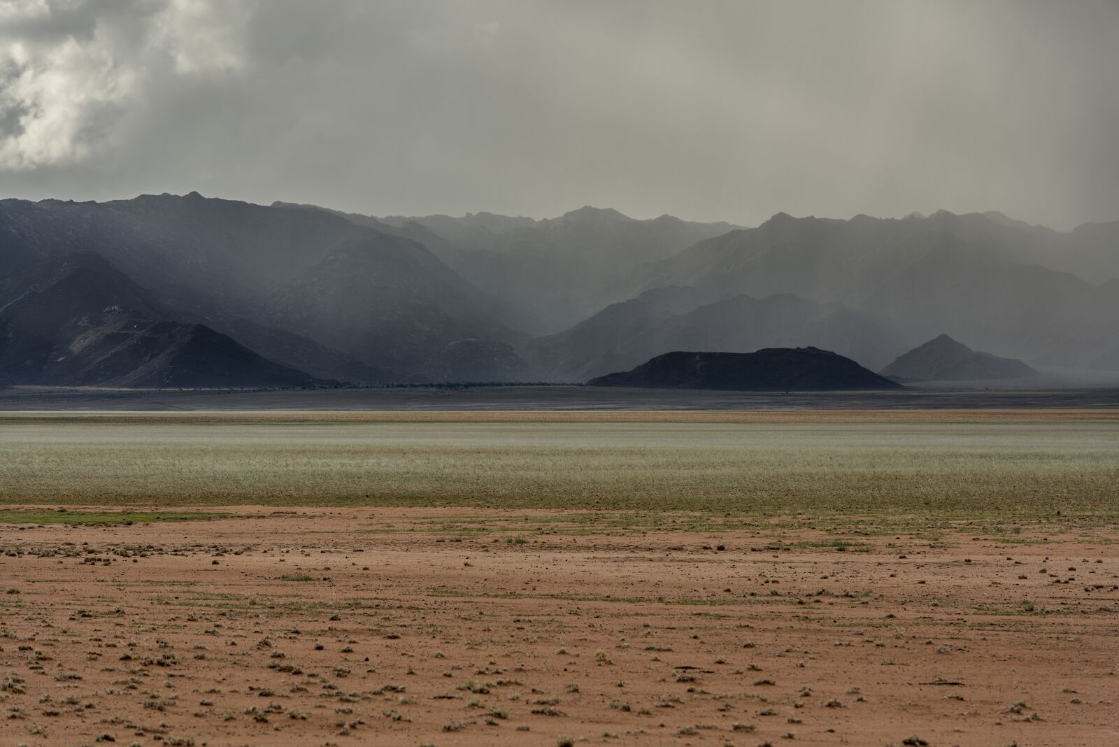 Nikon D800 sample photo. Rain, weather, thunderstorm photography