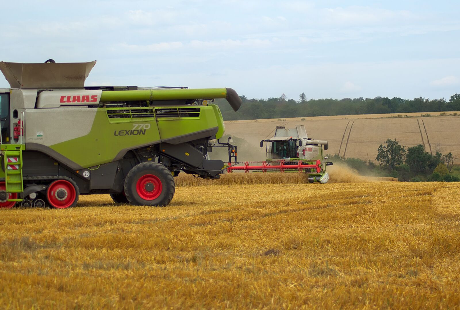 Nikon D3300 sample photo. Combine harvester, harvest, grain photography