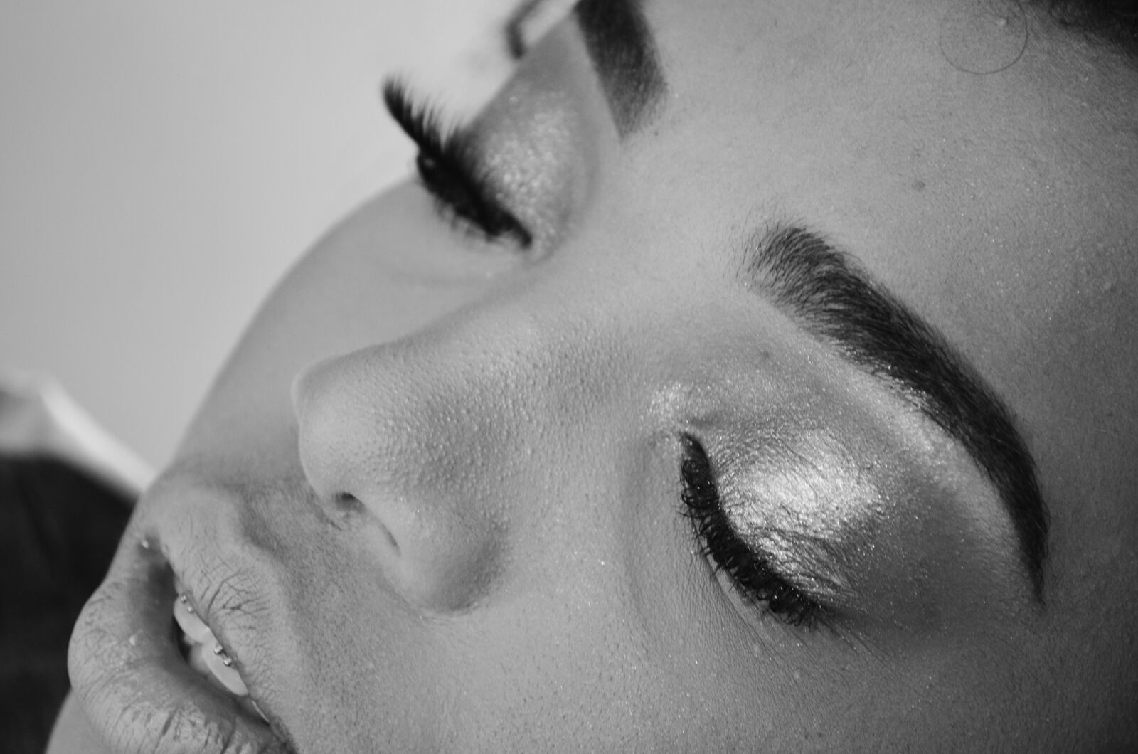 Nikon D5100 sample photo. Makeup, cosmetics, beauty photography
