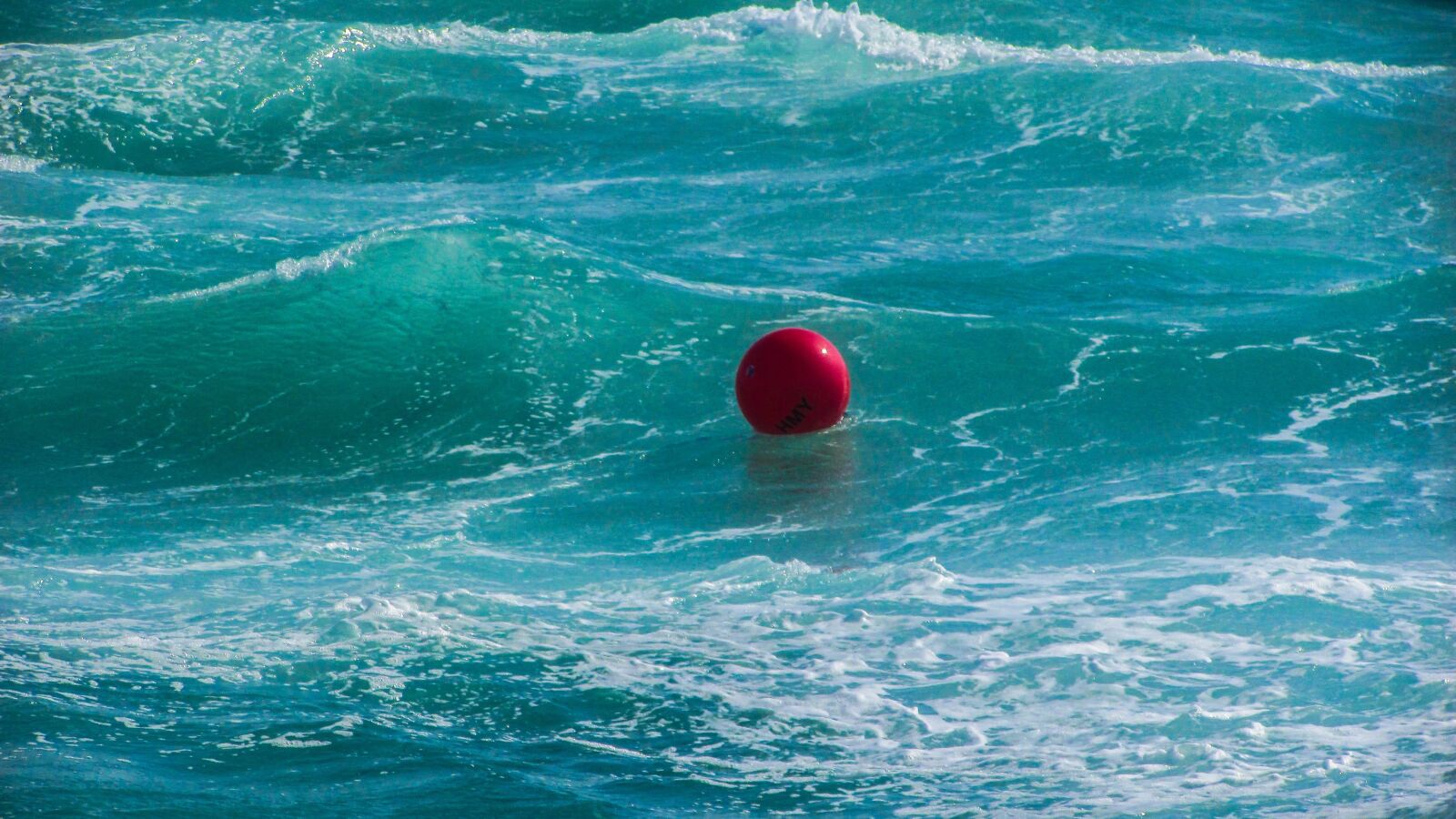 Canon PowerShot SX400 IS sample photo. Ball, buoy, wave photography