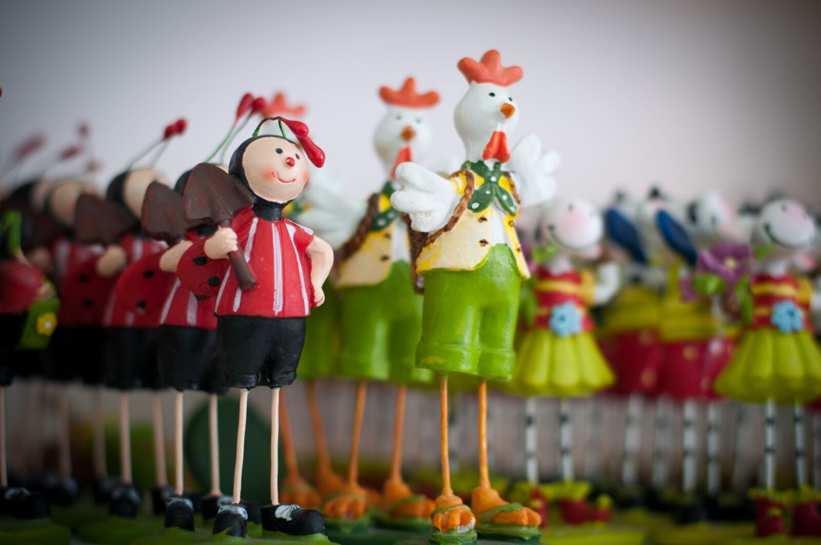 Nikon D90 sample photo. Doll, molding, chicken photography