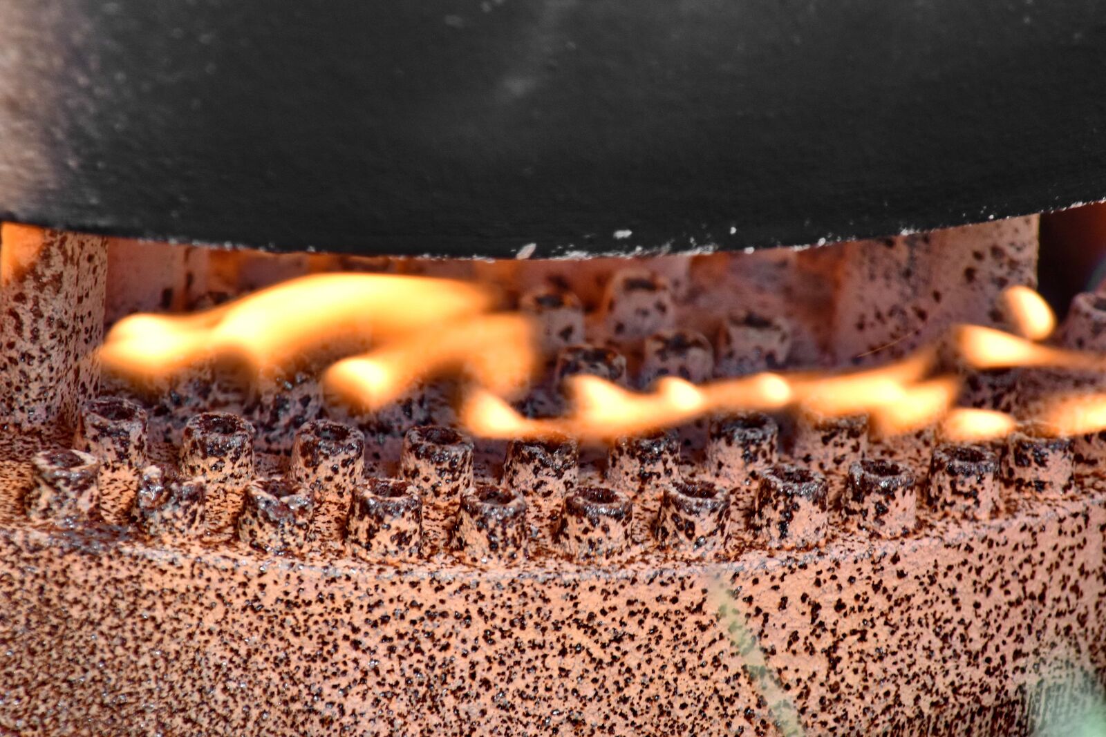 Nikon D5500 sample photo. Burning, detail, fire, object photography