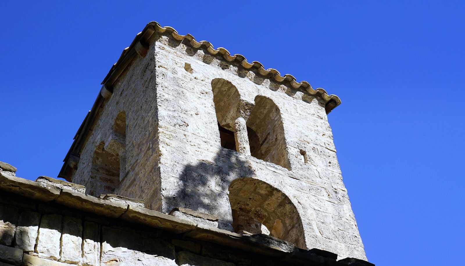 Sony E 16-50mm F3.5-5.6 PZ OSS sample photo. Church, temple, tower photography