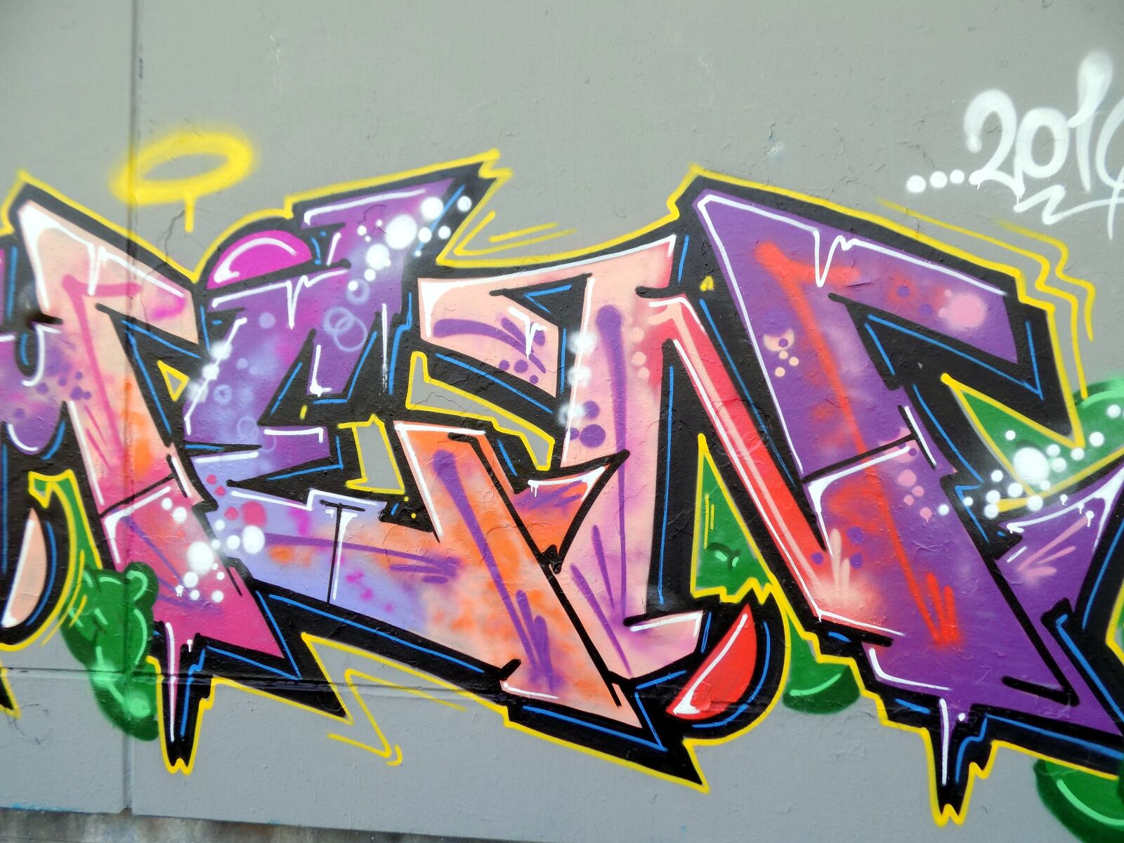 Nikon COOLPIX L340 sample photo. Graffiti, art, sprayer photography