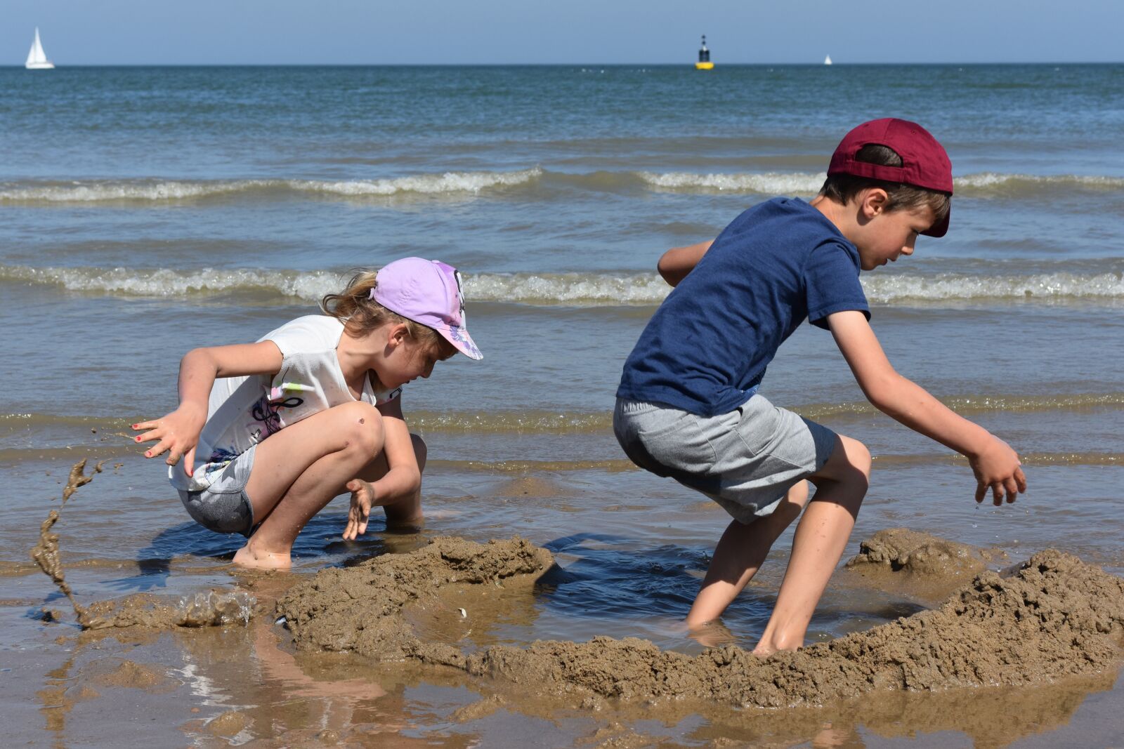 Nikon D7200 sample photo. Children, play, sea photography