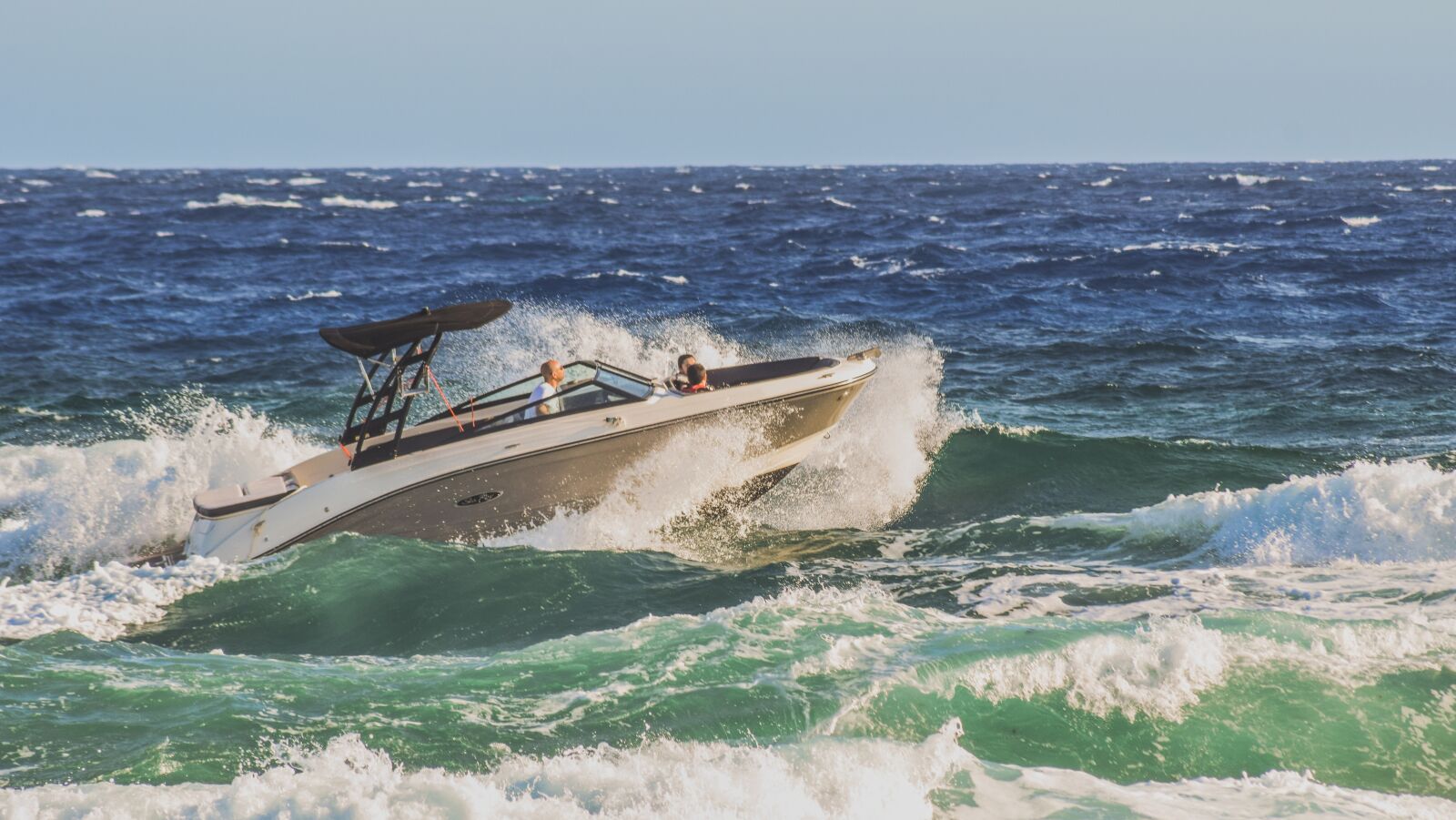 Nikon D3300 sample photo. Speed boat, sea, waves photography
