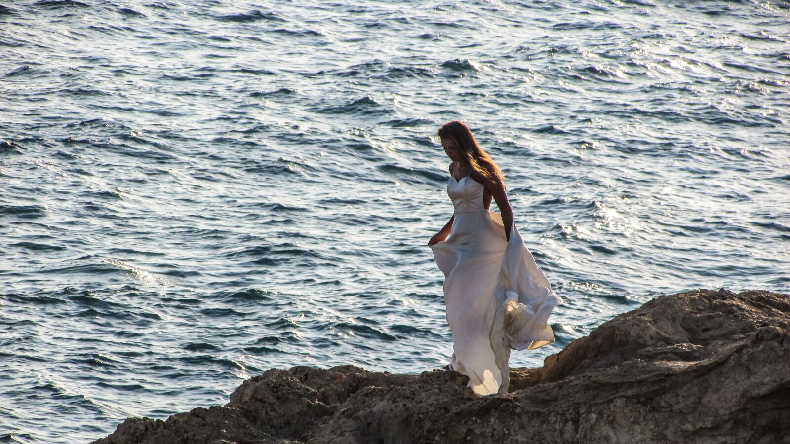 Canon PowerShot SX400 IS sample photo. Woman, sunset, sea photography