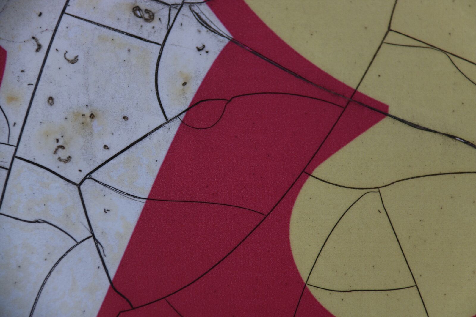 Canon EOS 750D (EOS Rebel T6i / EOS Kiss X8i) sample photo. Abstract, red, white photography