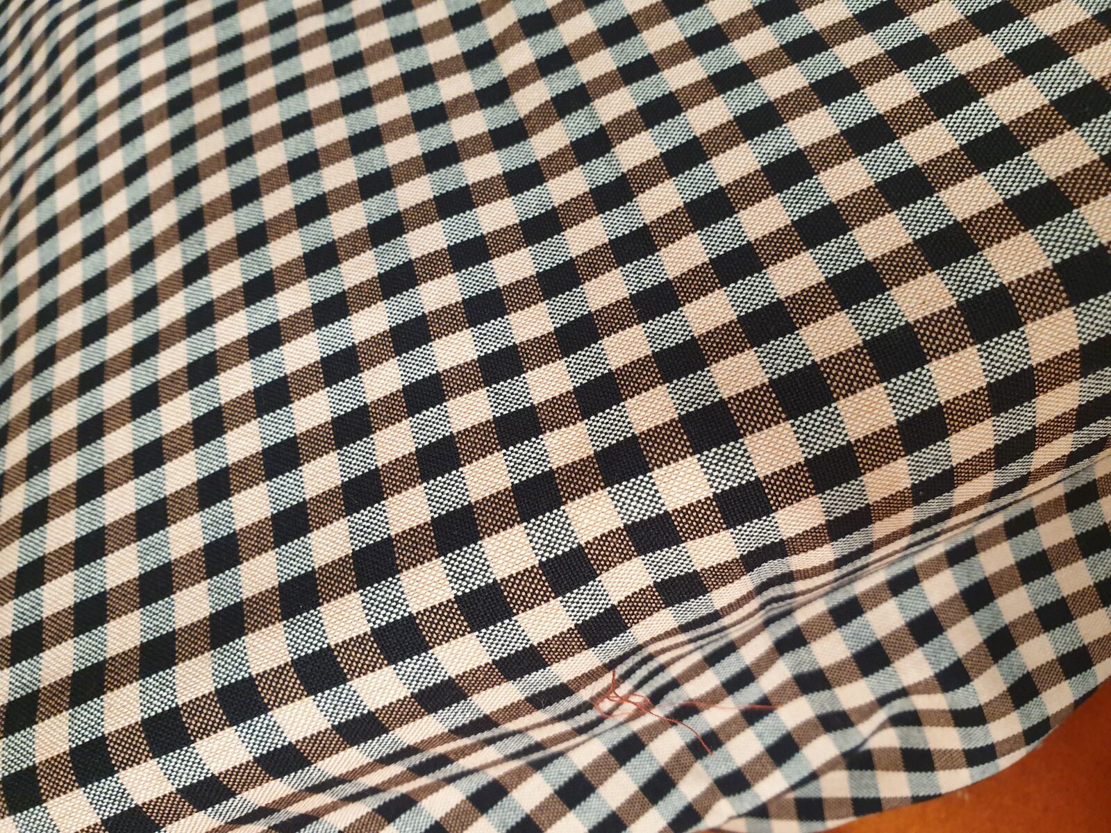 Samsung Galaxy Note9 sample photo. Fabric, novelty, check photography