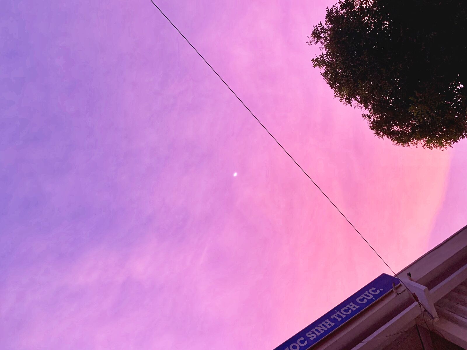 Apple iPhone XR sample photo. Sunset, sky, pink photography