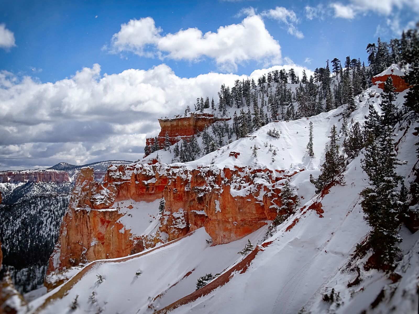 Sony Cyber-shot DSC-HX400V sample photo. Canyon, bryce canyon, national photography