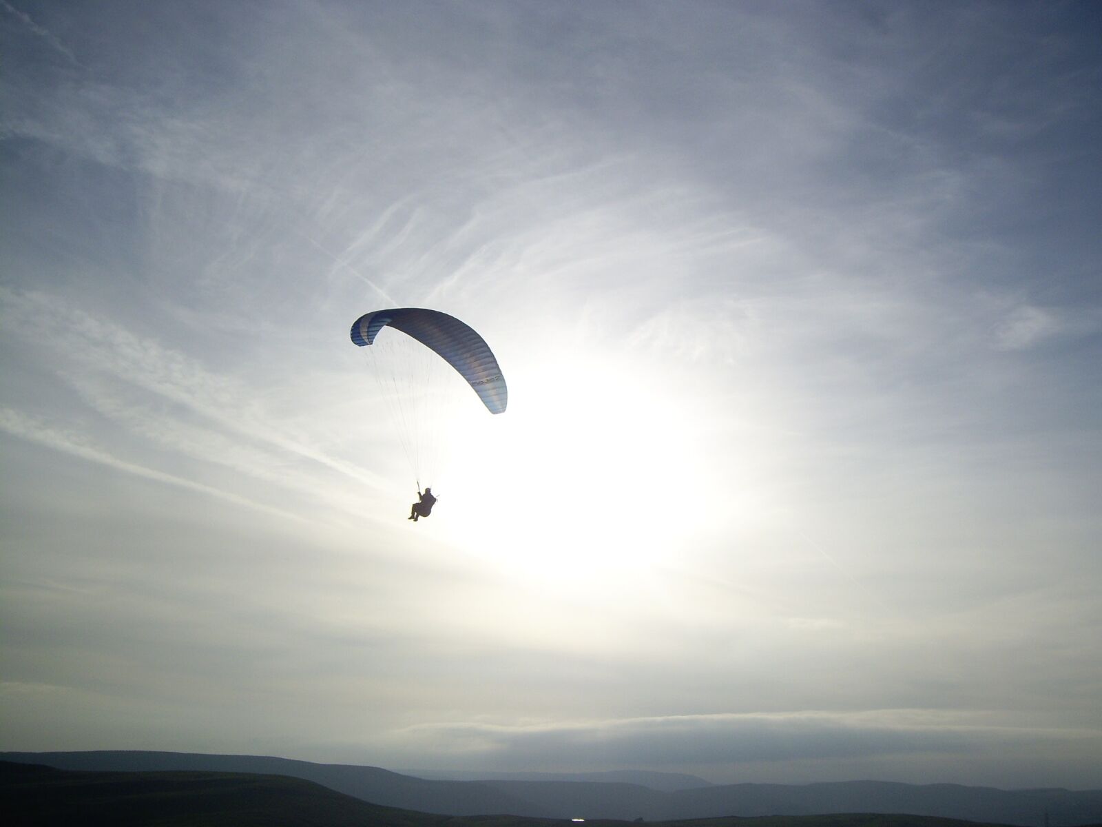 Pentax OPTIO S7 sample photo. Paragliding, flying, sunset photography