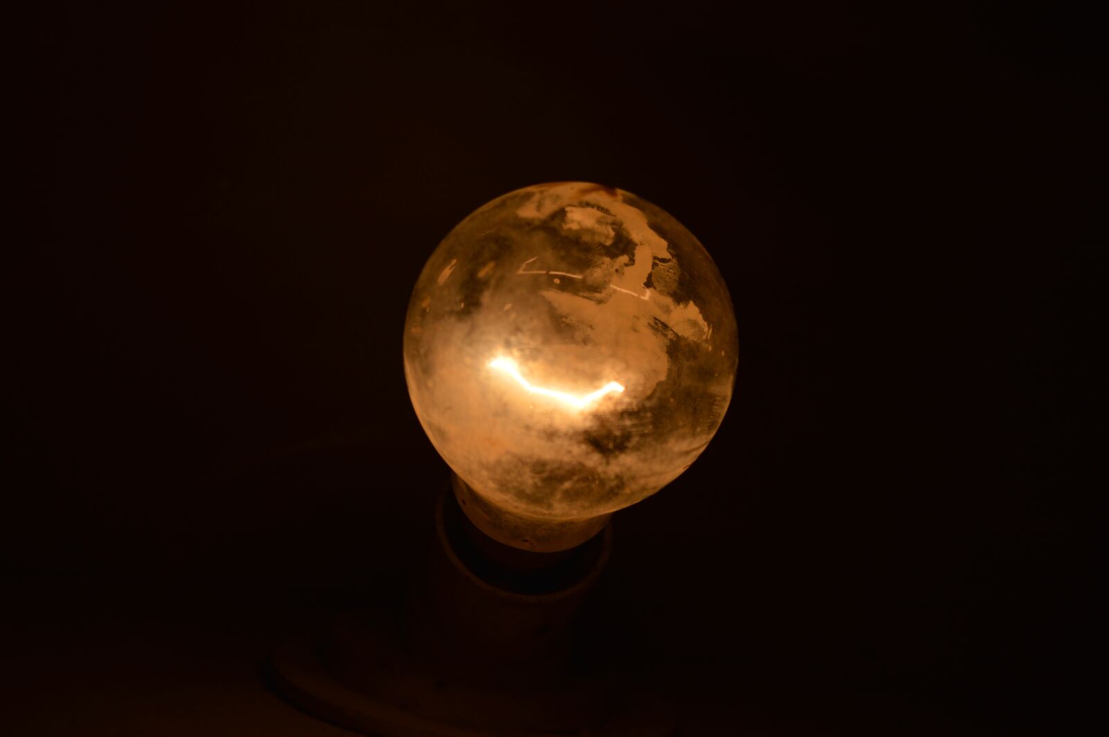 Nikon D3200 sample photo. Light, bulb, light bulbs photography