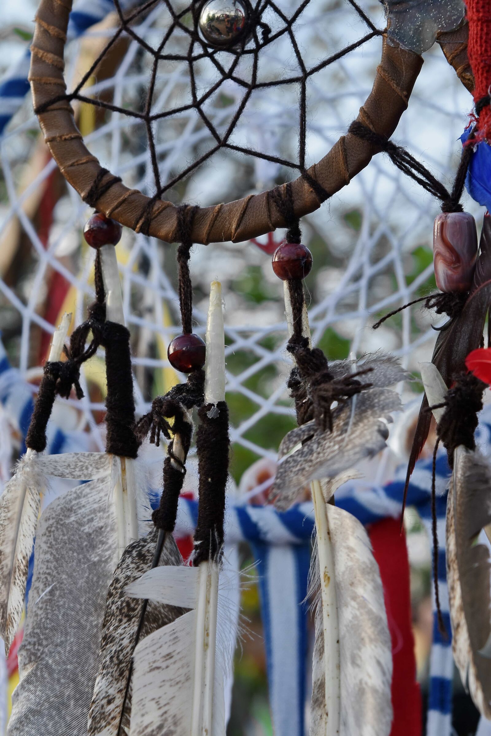 Nikon D5500 sample photo. Circle, decoration, feather, handmade photography
