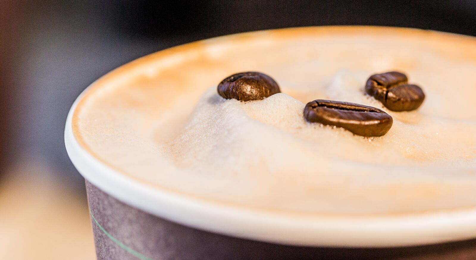 Canon EF 100mm F2.8L Macro IS USM sample photo. Coffee, no one, drink photography