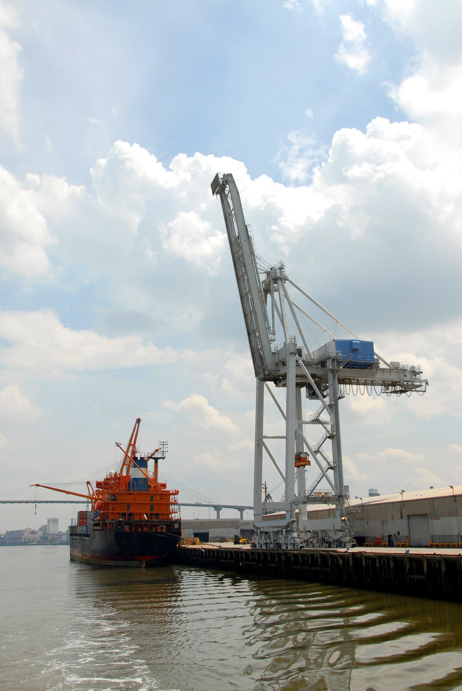 Nikon D200 sample photo. Ship yard, crane, savannah photography