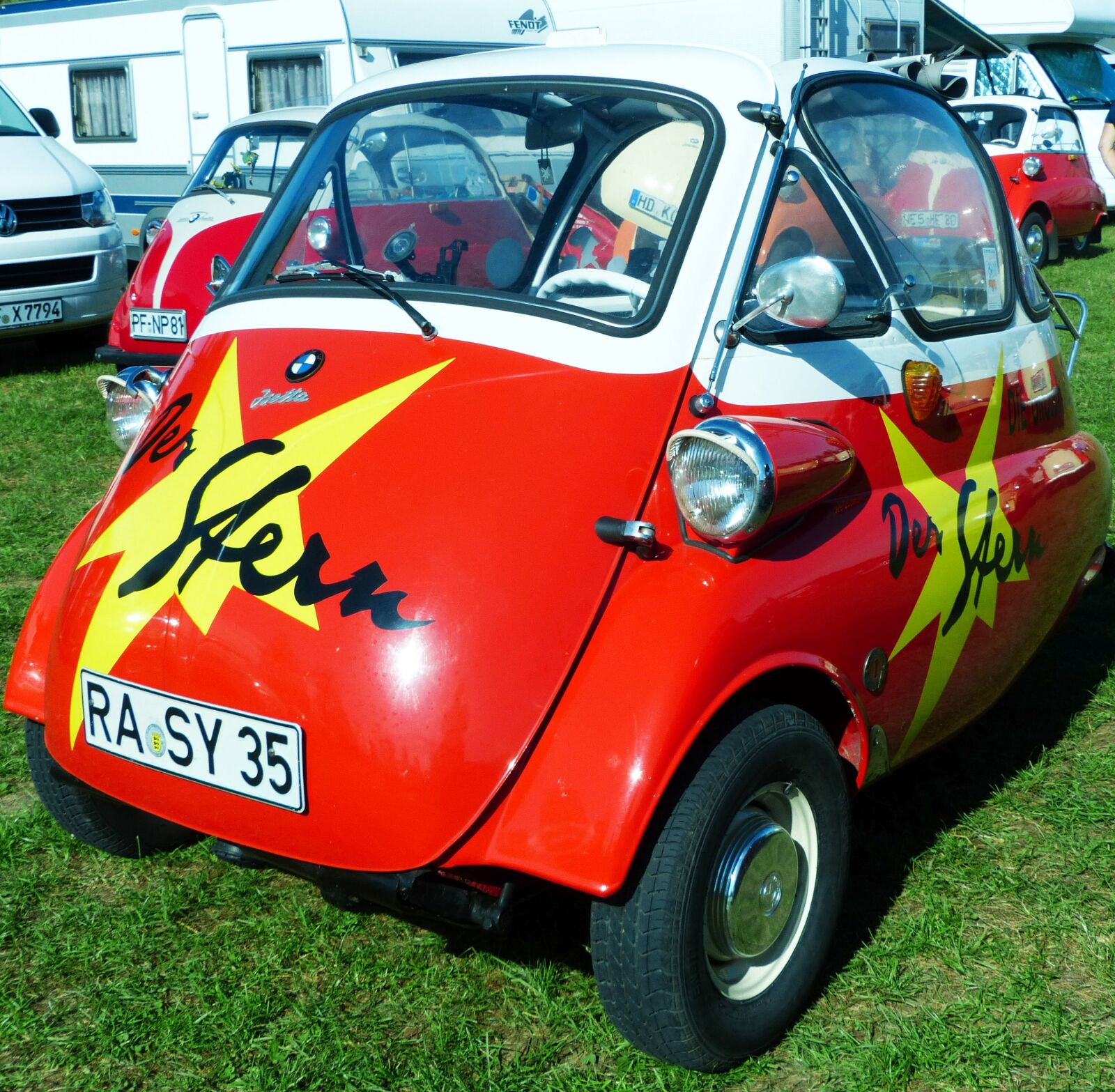 Panasonic Lumix DMC-FZ200 sample photo. Bmw, isetta, presse vehicle photography