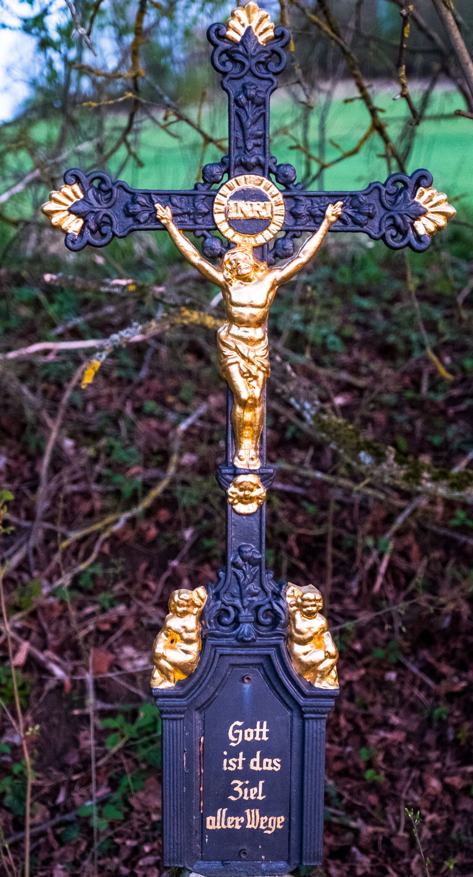 Fujifilm XF 16-55mm F2.8 R LM WR sample photo. Wayside cross, cross, crucifix photography