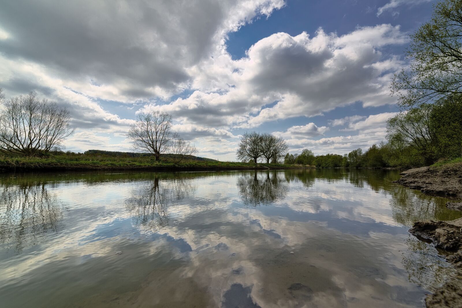 Nikon D600 sample photo. River, clouds, landscape photography