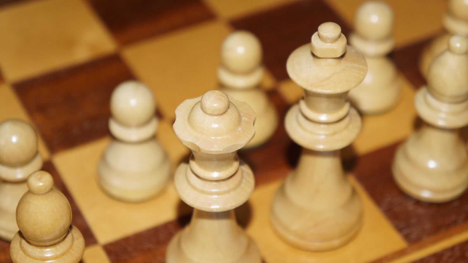 Sony Alpha a3000 sample photo. Chess game, figures, chess photography