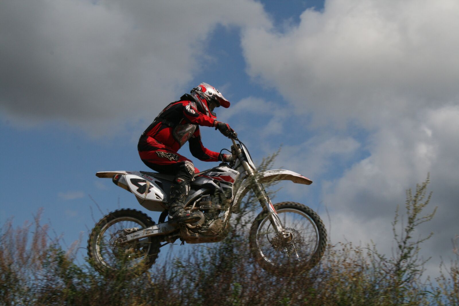 Canon EOS 400D (EOS Digital Rebel XTi / EOS Kiss Digital X) sample photo. Motocross, jump, motorsor photography