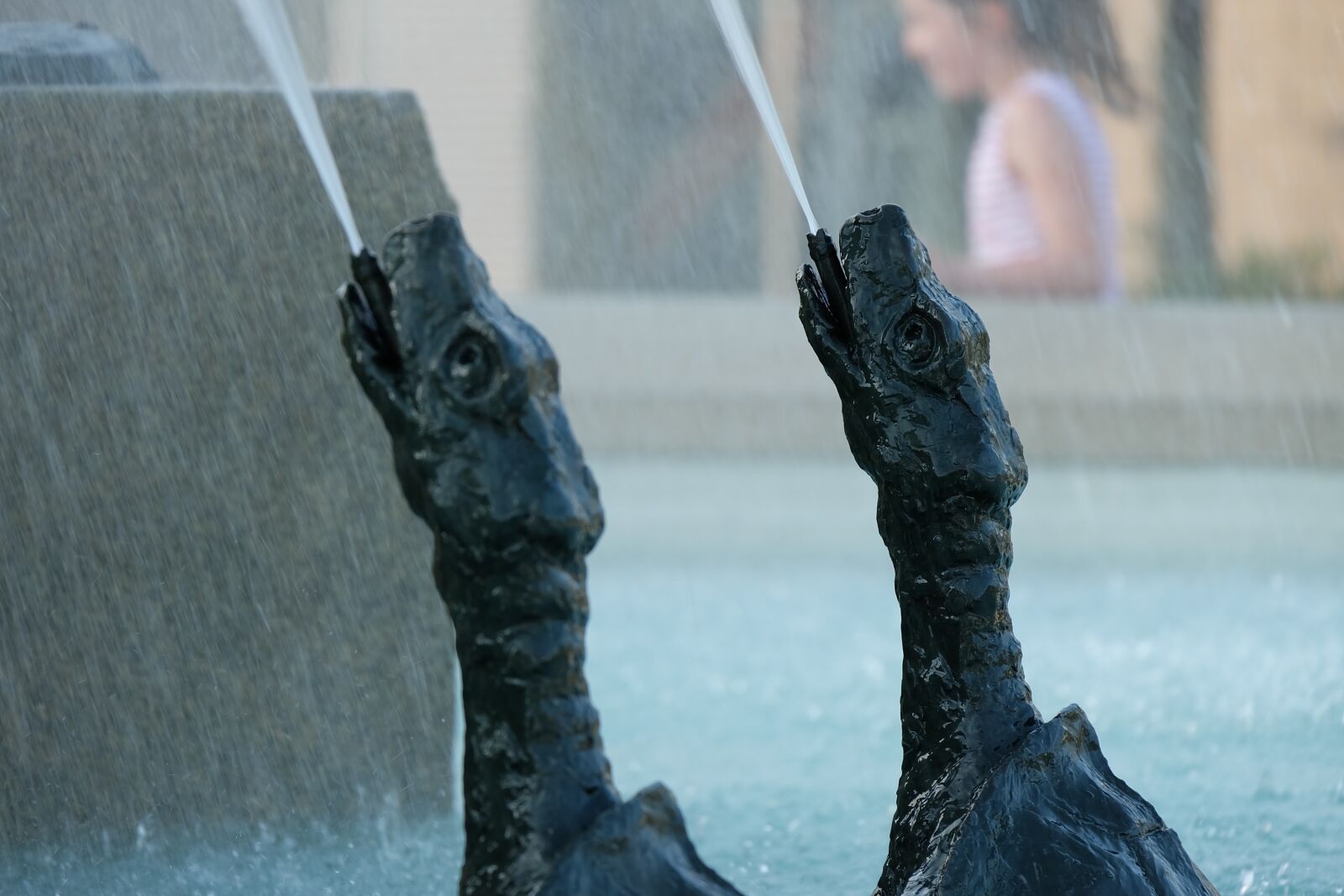 Fujifilm X-A2 sample photo. Canada, fountain, hochelaga, montreal photography