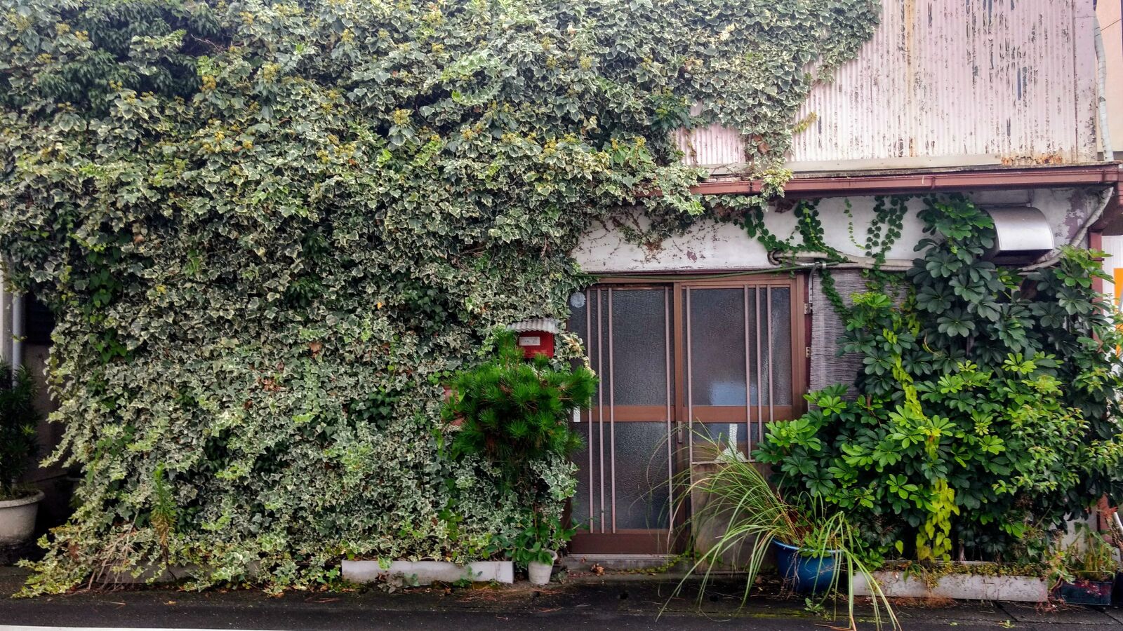 Motorola Moto G (4) sample photo. Japan, house, architecture photography
