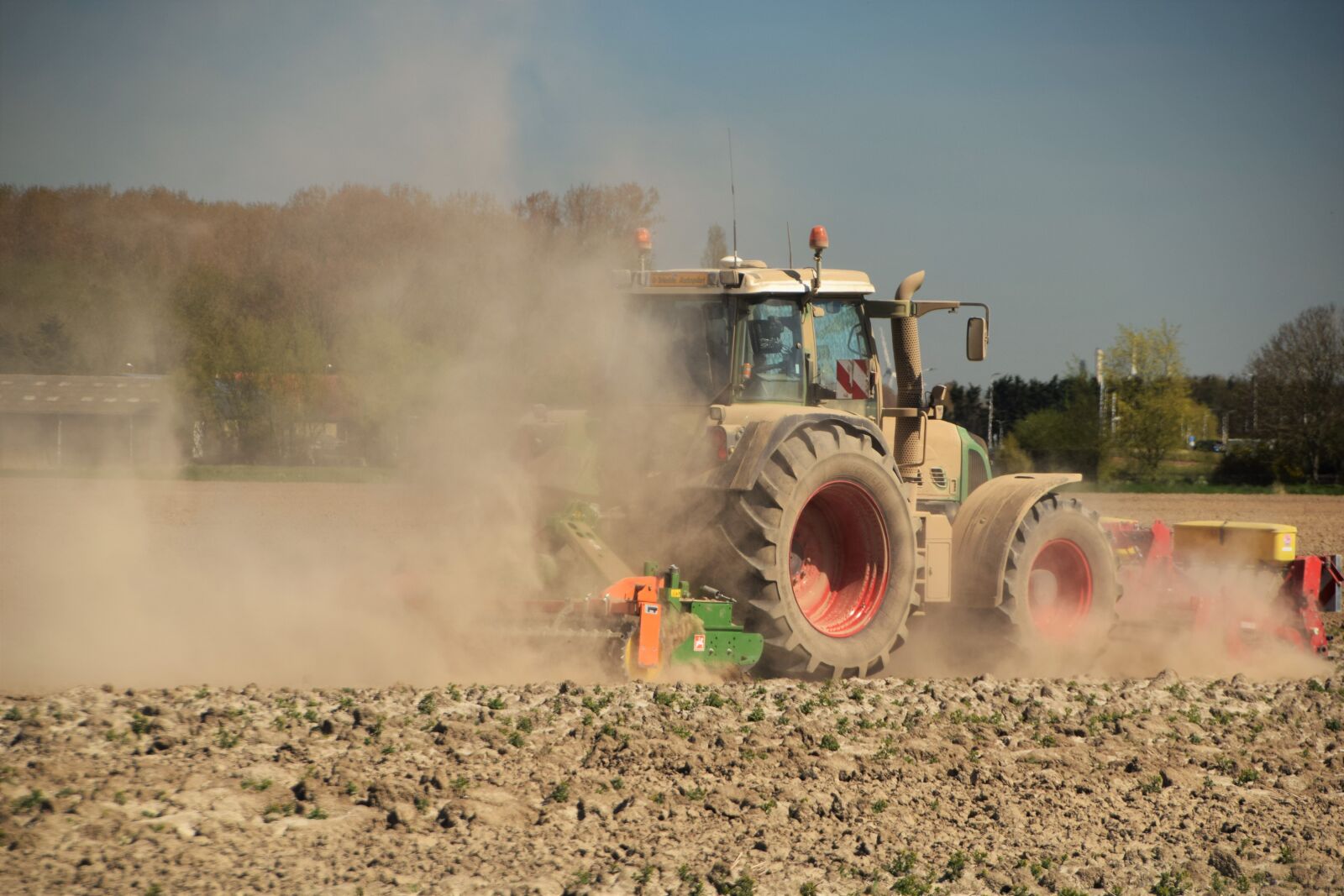 Nikon D3300 sample photo. Hellevoetsluis, tractor, agriculture photography