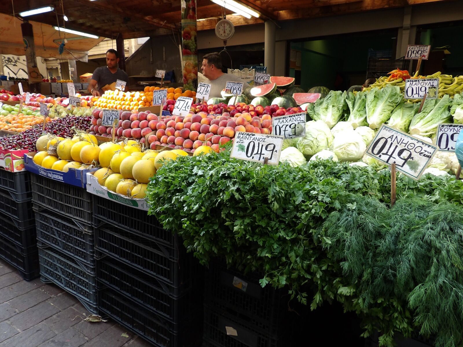 Kodak PIXPRO AZ521 sample photo. Market, vegetables, shopping photography