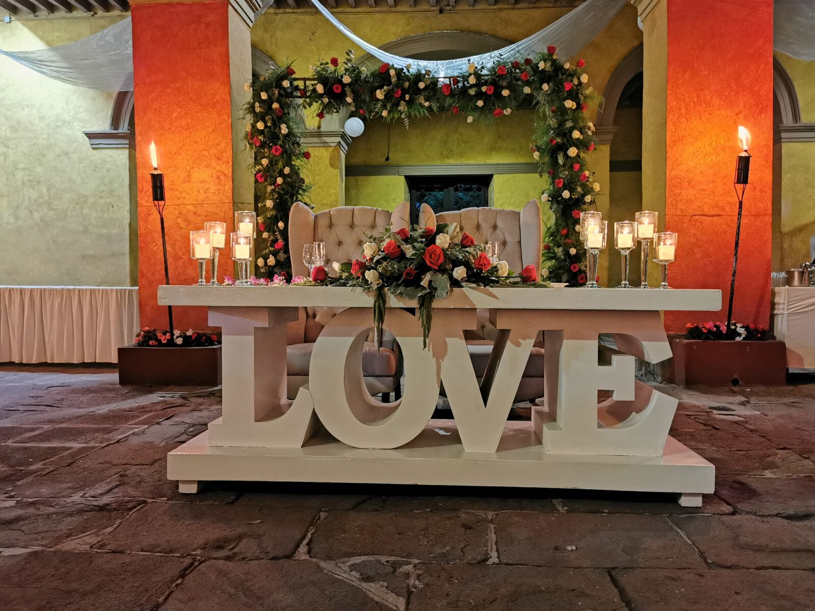 HUAWEI P30 Pro sample photo. Love, wedding, table photography