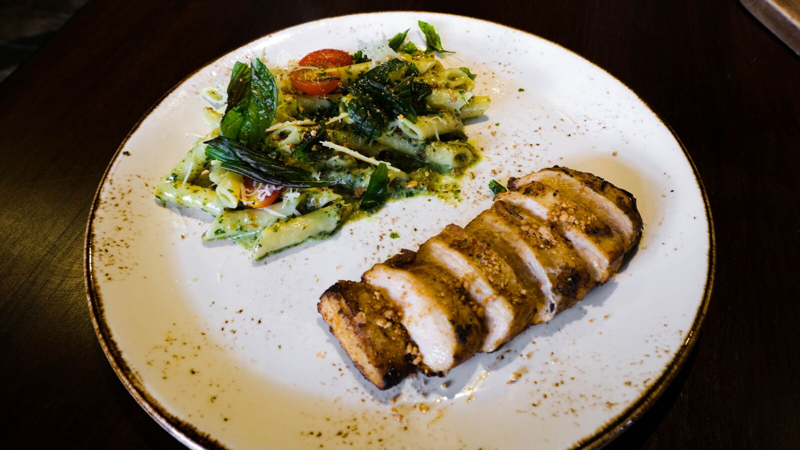 Fujifilm X-T30 sample photo. Cafe, food, delicious photography